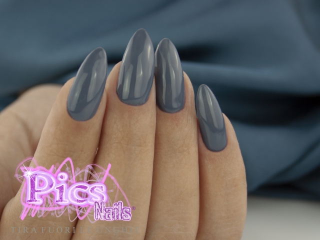 Blue Grey Gel Nails
