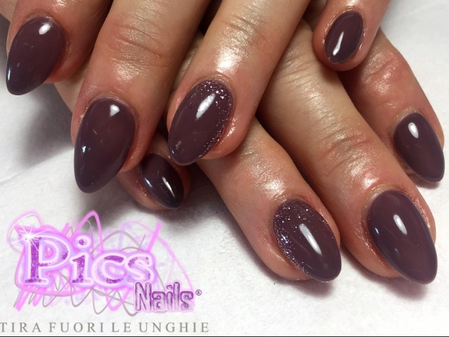 Brilliant Gel Nails
