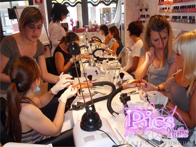 Corsi Pics Nails Sassari