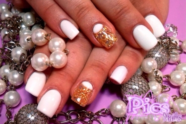 French Inversa Pics Nails