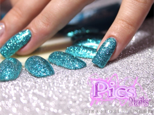 Glitter Pale-Blue Nails