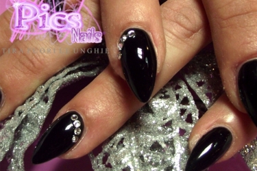 Halloween Dark Nails