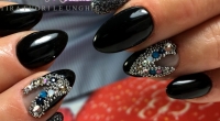 nail art caviar black