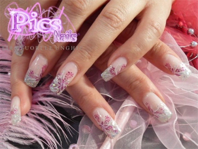 Nail Art con Fiori