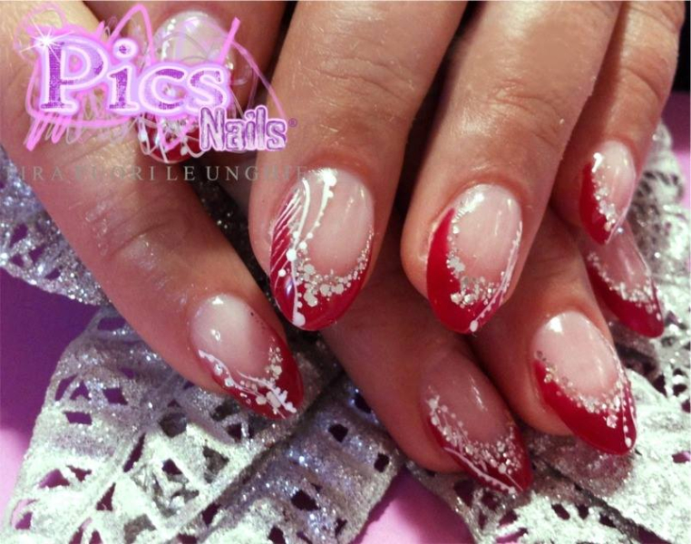 Foto Unghie Di Natale.Ricostruzioni Unghie Natalizie Originalita Alla Nail Art Pics Nails