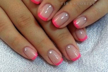 nail art french semipermanente