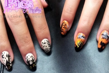 nail art per halloween