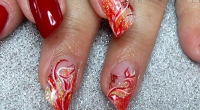 Nail Art Red Flowers