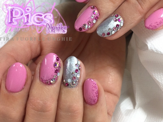 Nail Art Rosa Glitter