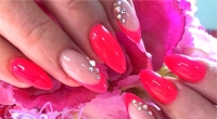 Nail Art Unghie Rosa Neon