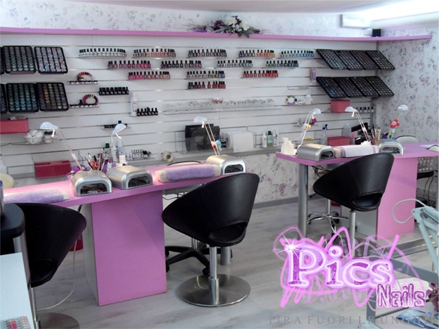 nails-center-pics-nails-alghero