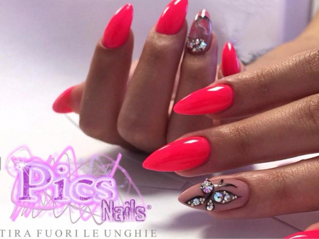 Nails with Butterfly
