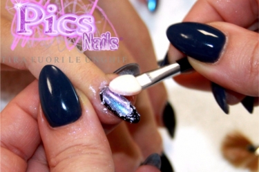 stendiamo la polvere camaleonte pics nails