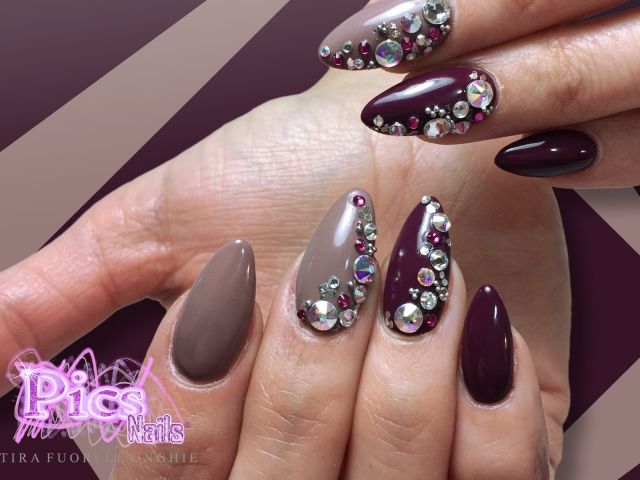 Swarovski Gel Nails Bordeaux