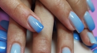 Thermo Gel Nails Light Blue