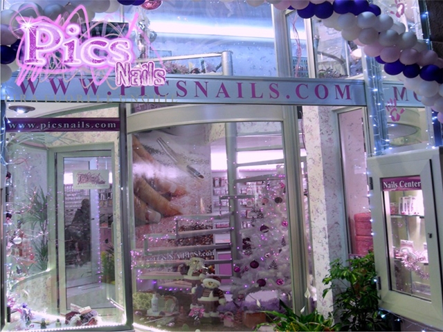 Vetrina Pics Nails Alghero